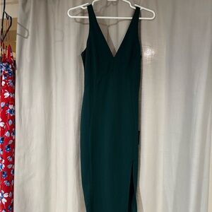 Elegant Green Sleeveless Dress